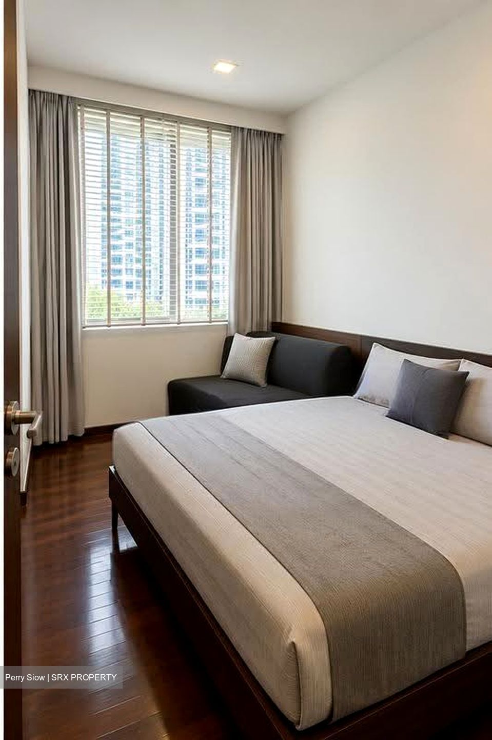 Orchard Tower Rear Block Apartment (D9), Apartment #624675491